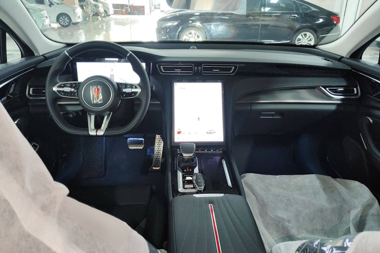 红旗H6 2025款 2.0T 致美版中控内饰7002