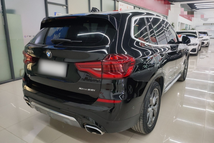 宝马X3 2021款 xDrive28i 豪华套装车身外观7