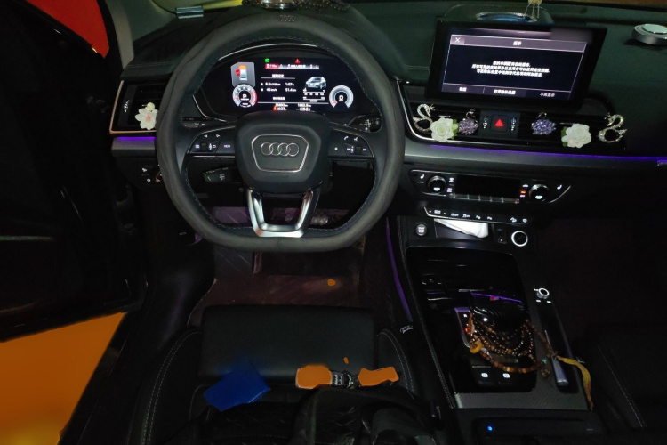 奥迪Q5L 2022款 改款 40T 豪华动感型局部细节13