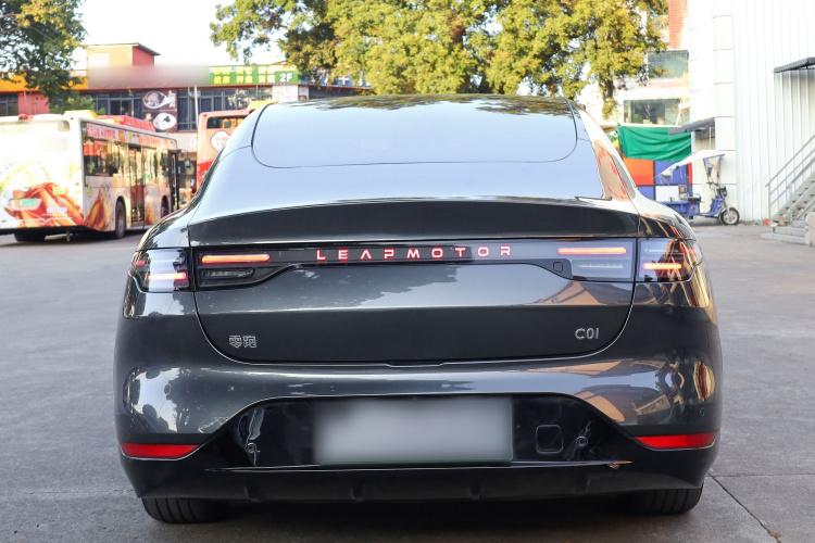 零跑汽车 零跑C01 2023款 525舒享版车身外观6008