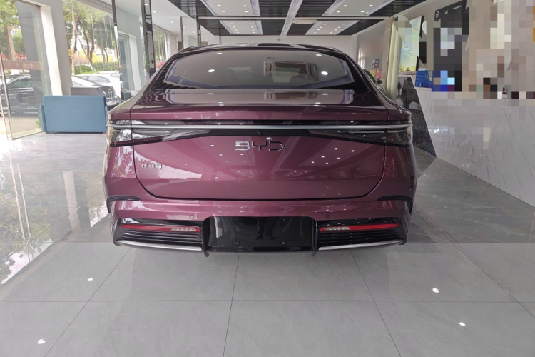 比亚迪 海豹 2023款 DM-i 1.5L 121km 豪华型车身外观6004