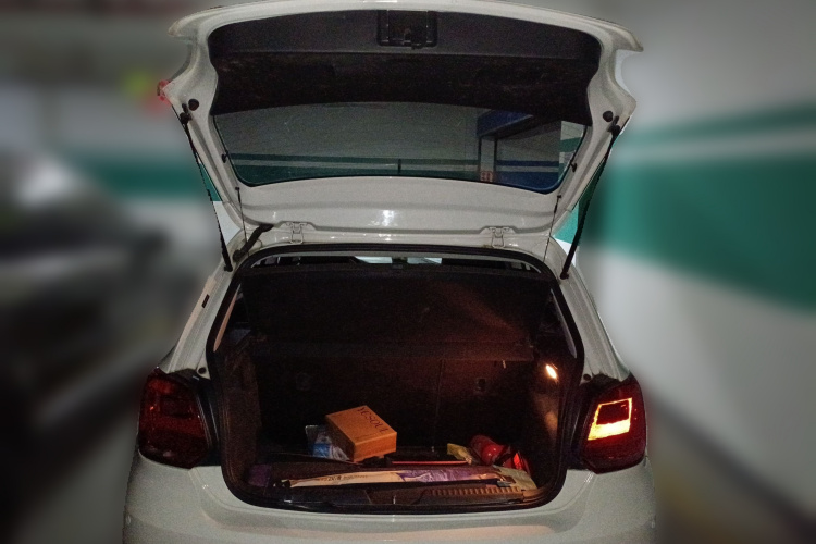 大众 Polo 2016款 1.4L 手动风尚型局部细节23