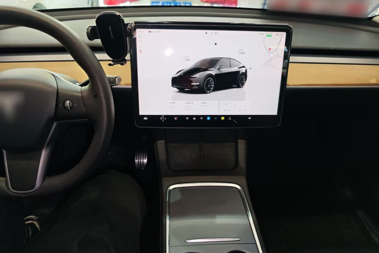 特斯拉 Model Y 2022款 后轮驱动版中控内饰7002