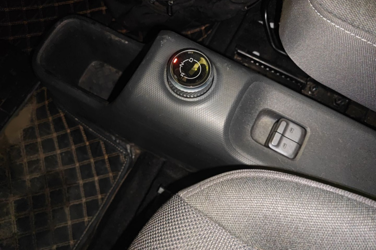 五菱汽车 五菱之光新能源 2025款 201km 舒适型局部细节18