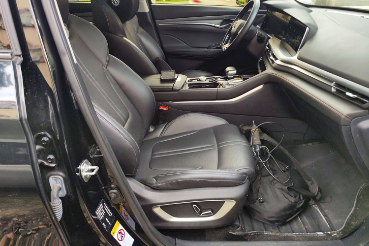 长安CS75 PLUS 2022款 1.5T 自动尊贵型中控内饰41