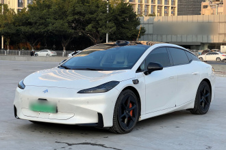 昊铂GT 2023款 710后驱超充Max版