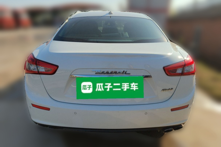 玛莎拉蒂 Ghibli 2014款 3.0T 标准版车身外观6