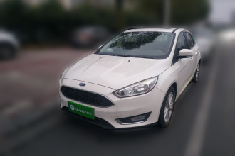 福特 福克斯 2015款 两厢 1.6L 手动风尚型