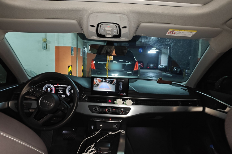 奥迪A4L 2022款 40 TFSI 时尚动感型局部细节22