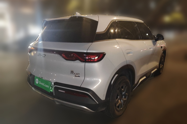 比亚迪 元UP 2025款 智驾版 401KM 活力版车身外观7