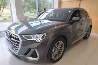 奥迪Q3 2024款 40 TFSI 时尚动感型
