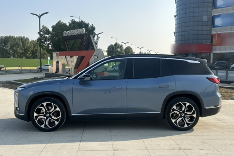 蔚来ES8 2020款 415KM 签名版 六座版车身外观6002