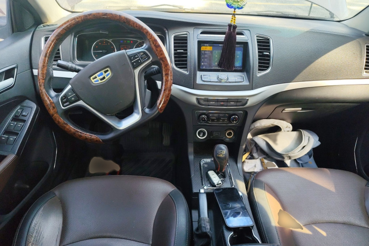 吉利汽车 远景 2016款 1.5L 自动幸福版中控内饰7002