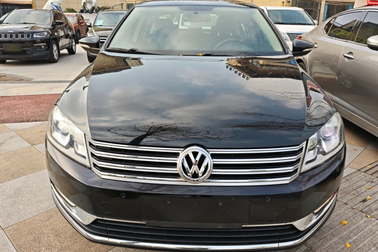 大众 迈腾 2015款 1.8TSI 豪华型车身外观2