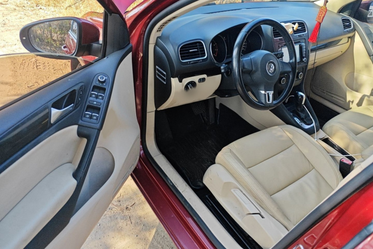 大众 高尔夫 2012款 1.6 自动舒适型中控内饰7003