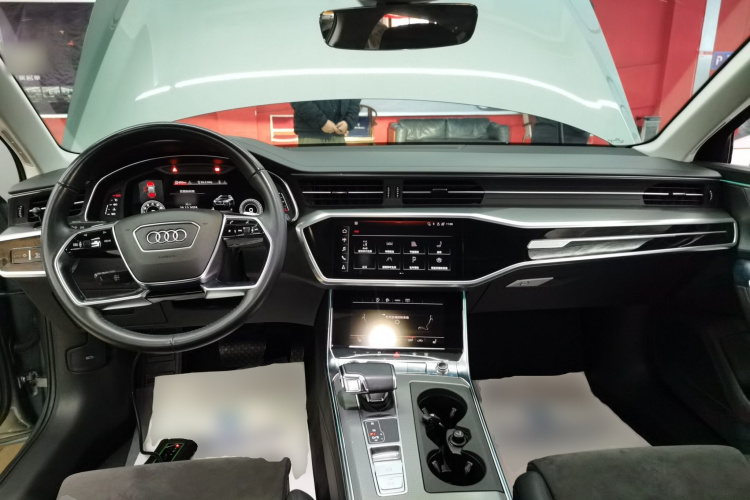 奥迪A6(进口) 2021款 allroad quattro 探索家 55 TFSI 尊享越野型中控内饰12
