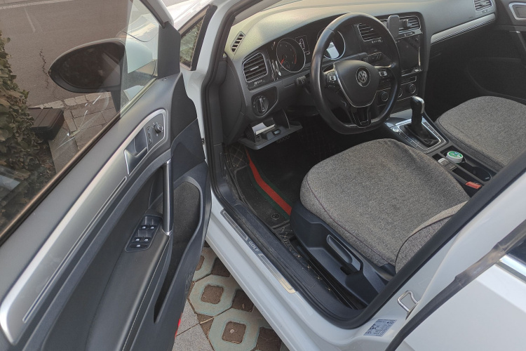 大众 高尔夫 2020款 挚爱版 280TSI DSG舒适型中控内饰20