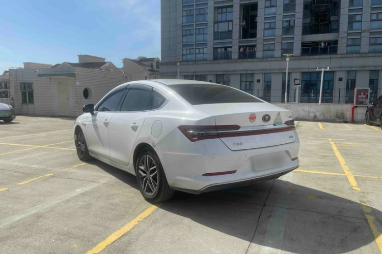 比亚迪 秦Pro新能源 2019款 DM 1.5TI 自动领航版车身外观6006