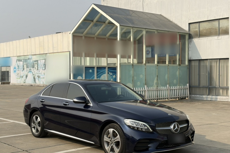 奔驰C级 2020款 C 260 L 运动版车身外观6013