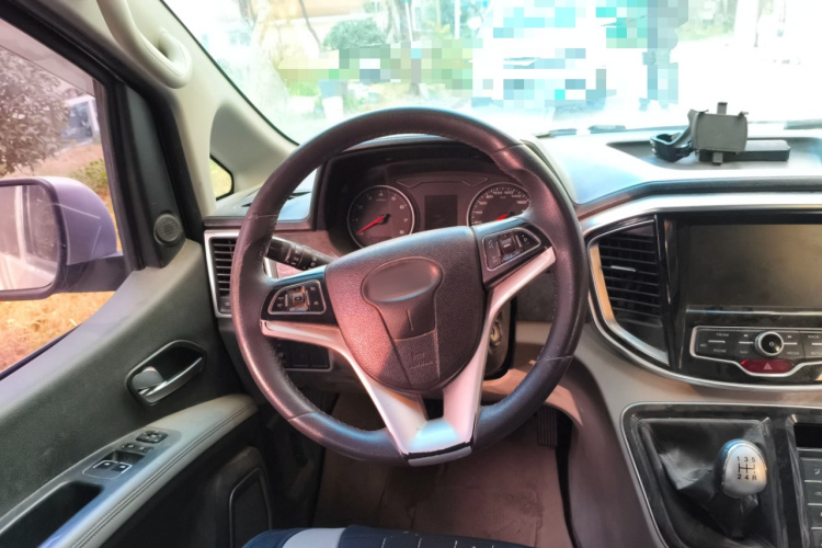 江淮瑞风 瑞风M4 2016款 2.0L 手动豪华型中控内饰13