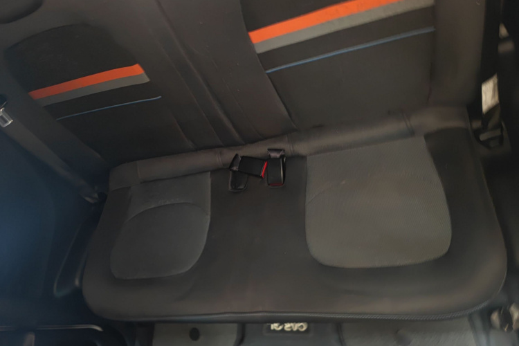 五菱汽车 宏光MINIEV 2020款 自在款 三元锂中控内饰21