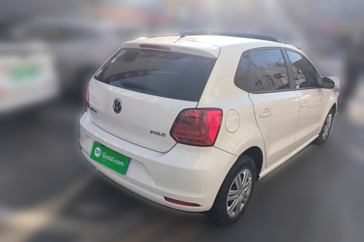 大众 Polo 2016款 1.4L 手动风尚型车身外观7