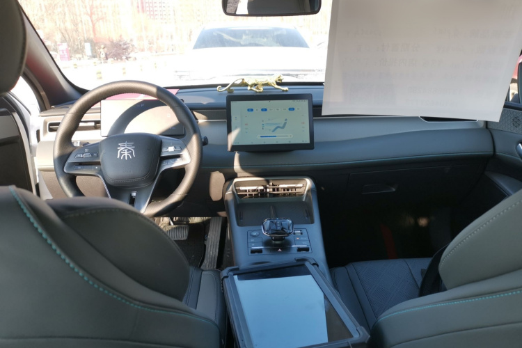 比亚迪 秦PLUS 2025款 DM-i 智驾版 55KM领先型中控内饰12