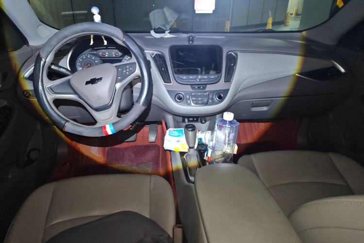 雪佛兰 迈锐宝XL 2019款 535T CVT锐行版中控内饰12