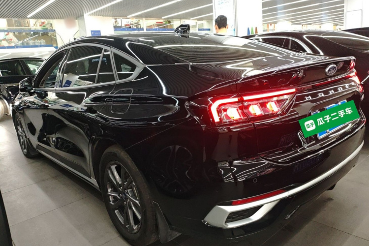 福特 蒙迪欧 2025款 2.0T EcoBoost 豪华型车身外观6003