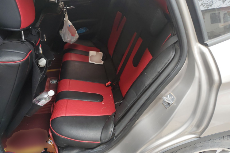 宝马X1 2015款 sDrive18i 领先晋级版中控内饰21