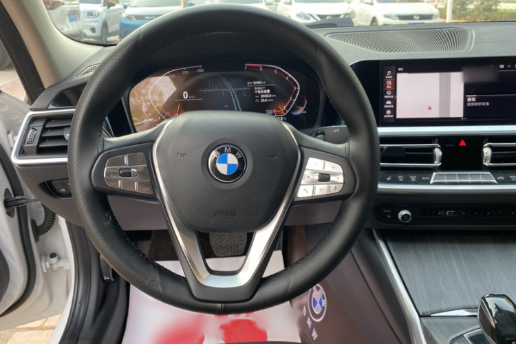 宝马3系 2020款 325Li 首发版局部细节13