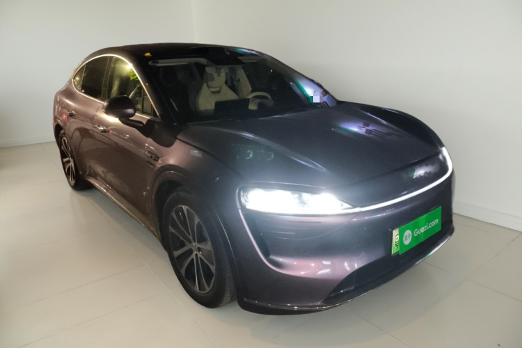 鸿蒙智行 智界R7 2024款 纯电 736km UItra车身外观3