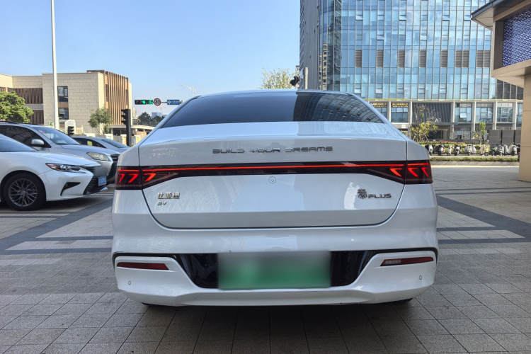 比亚迪 秦PLUS 2023款 EV 510KM 出行版车身外观6004