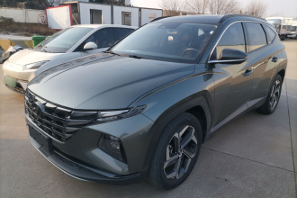 现代 2023款 途胜L 1.5T 自动两驱LUX尊贵版