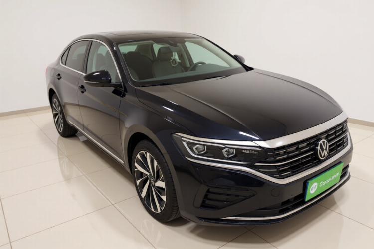 大众 帕萨特 2024款 380TSI 豪华版车身外观3