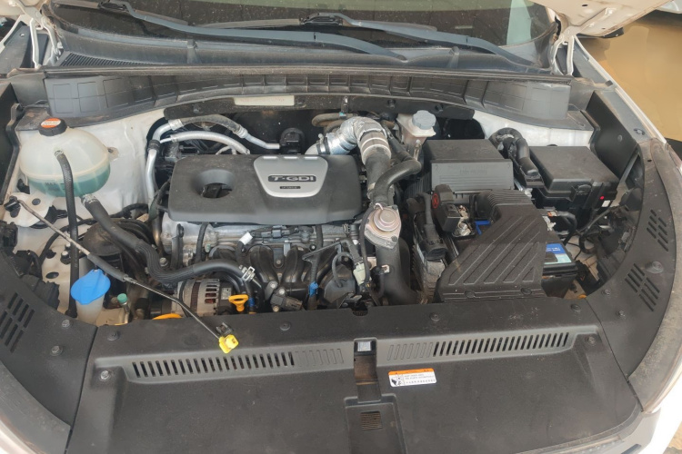 现代 途胜 2015款 1.6T 双离合两驱智能型局部细节24