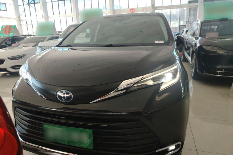 丰田 赛那SIENNA 2021款 2.5L混动 舒适版车身外观6001