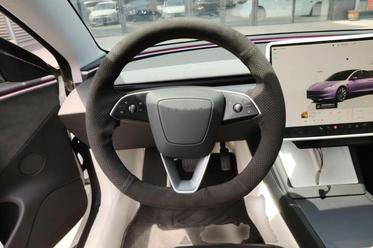 特斯拉 Model 3 2023款 长续航全轮驱动版局部细节13