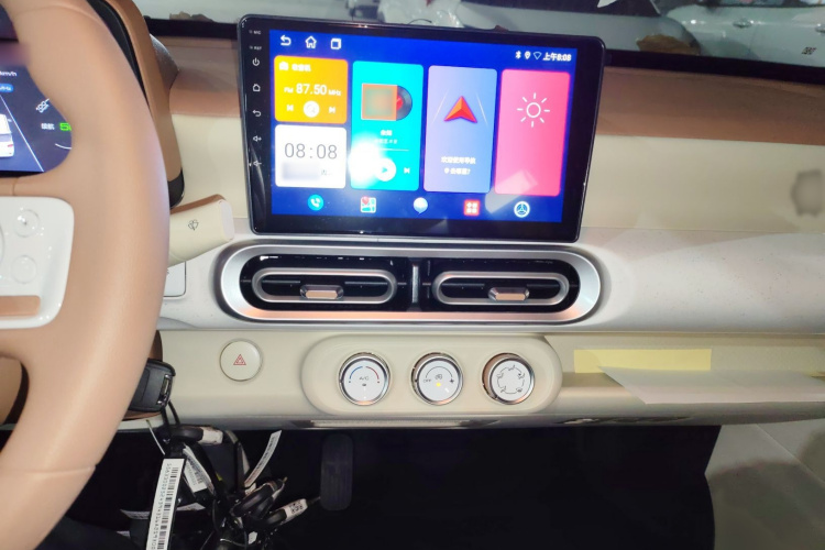 五菱汽车 宏光MINIEV 2024款 第三代 215km 青春版局部细节16