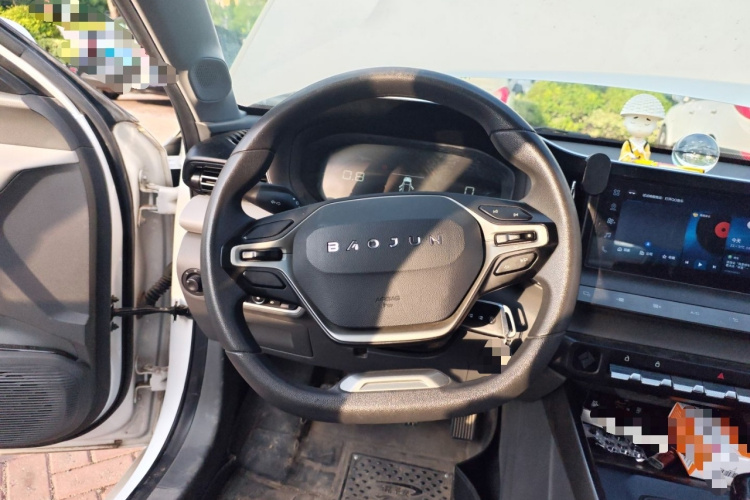 宝骏RC-5 2020款 1.5L 手动智耀精英型局部细节13