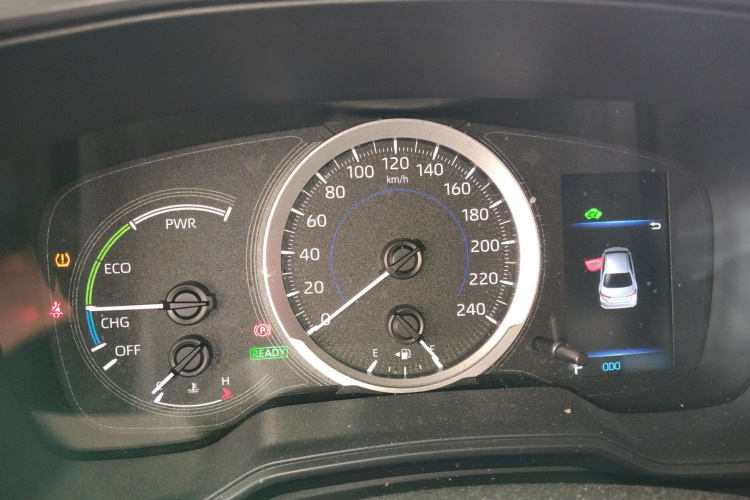 丰田 卡罗拉 2022款 双擎 1.8L E-CVT先锋版局部细节14