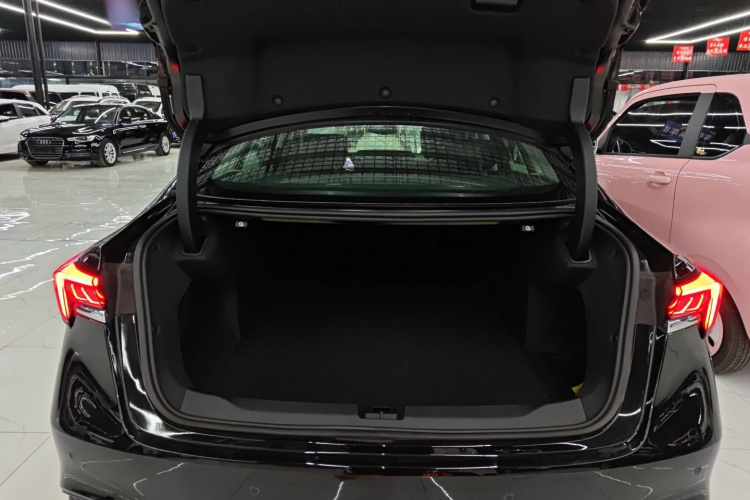 别克 君越 2025款 28T 白金版局部细节23