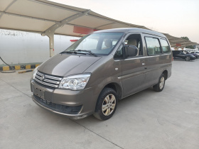 东风风行 菱智 2018款 M3 1.5L 5座基本型