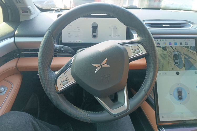 小鹏P5 2021款 460E中控内饰13