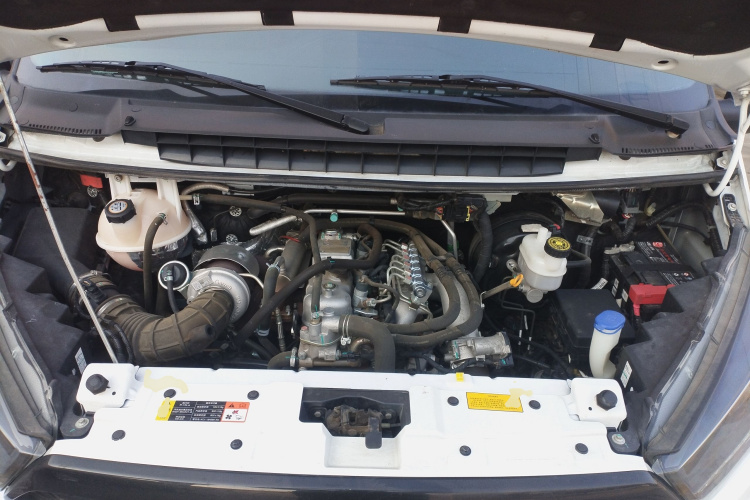 江铃 特顺 2021款 2.8T空间王金牛款短轴中高顶6座柴油国VI JX493机舱底盘24