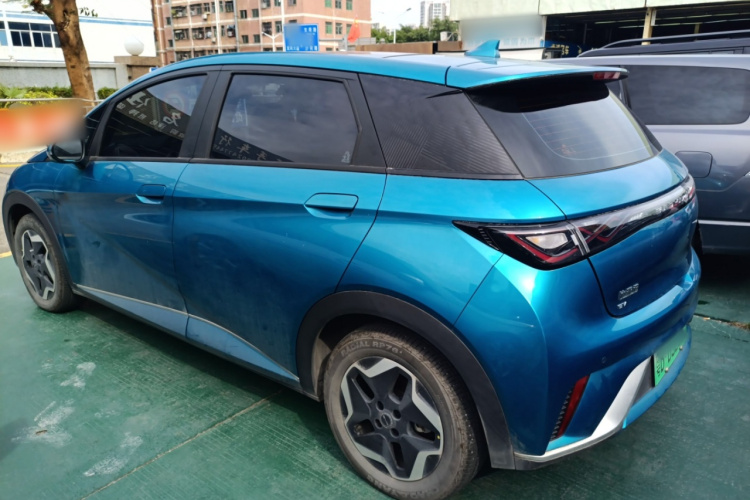 比亚迪 海豚 2021款 405km 时尚版车身外观4