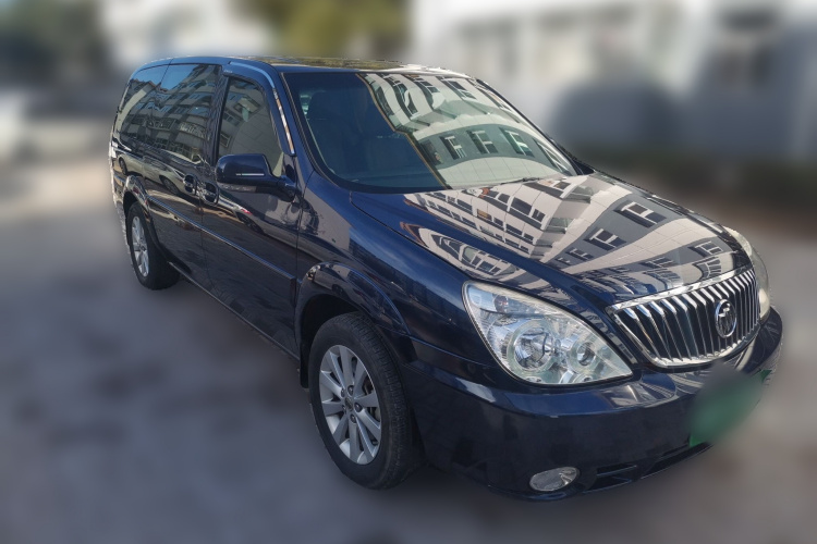 别克GL8 2014款 2.4L 行政版车身外观6002