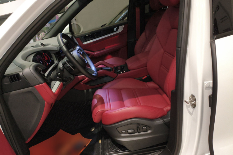 保时捷 2024款 Cayenne 3.0T局部细节19