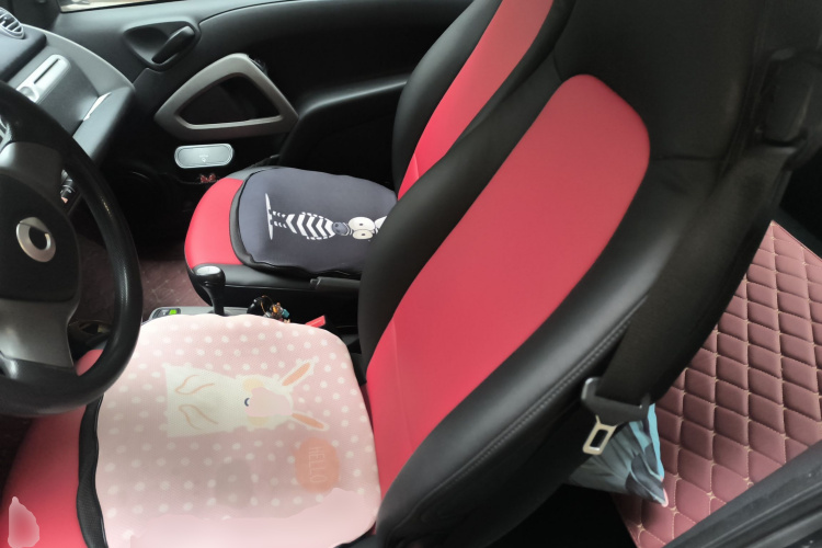 smart fortwo 2012款 1.0 MHD 硬顶标准版中控内饰21