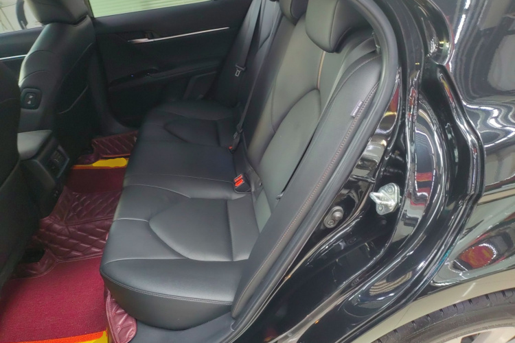 丰田 凯美瑞 2019款 2.0G 豪华版 国VI中控内饰21